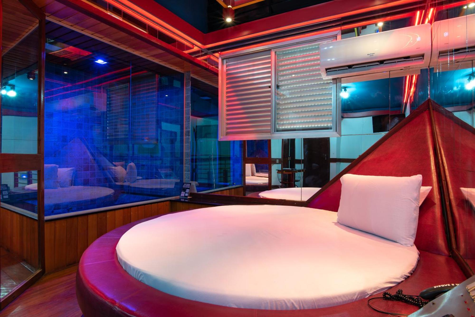 Hotel do amor Fantasy 5