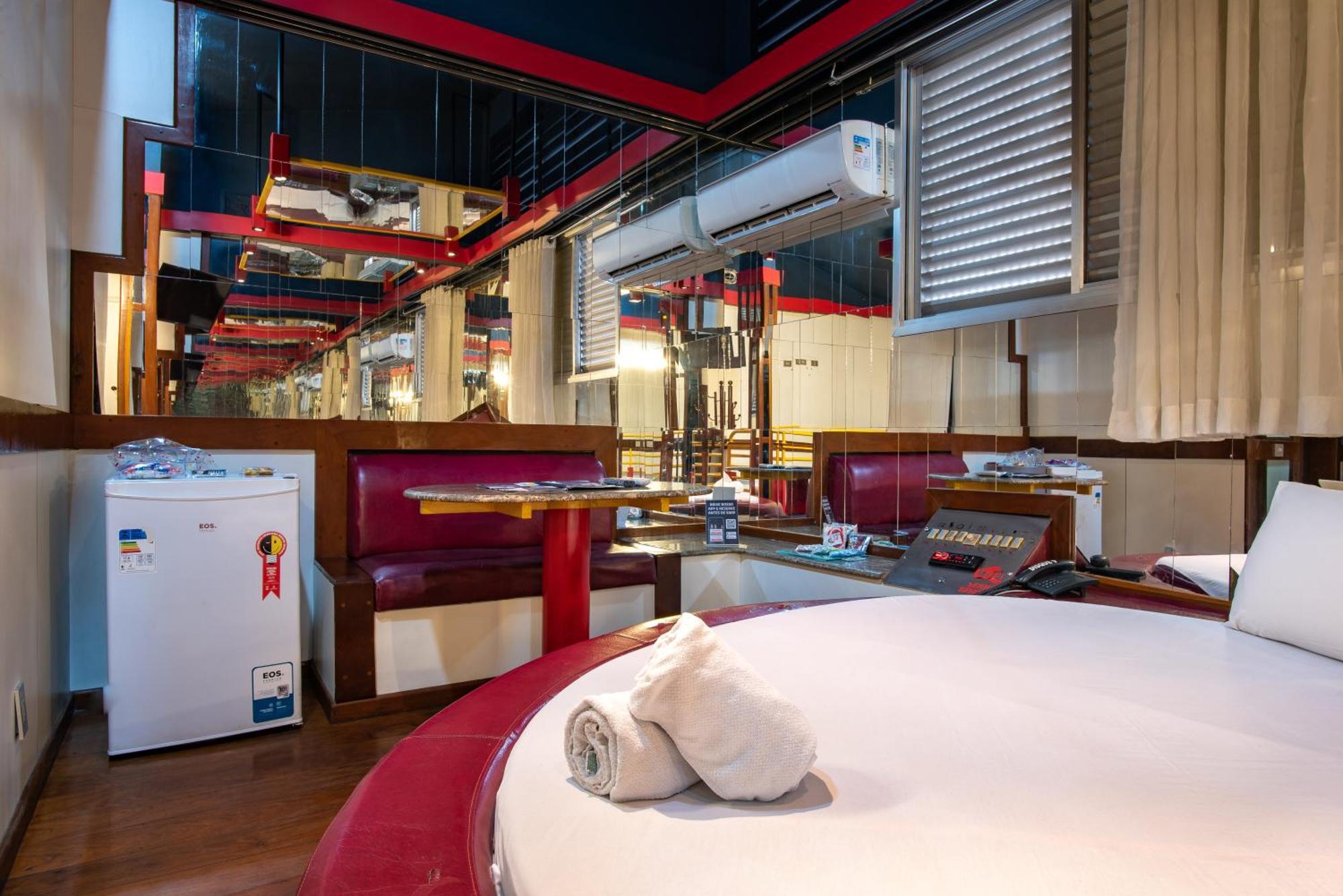 Hotel do amor Fantasy 5 *